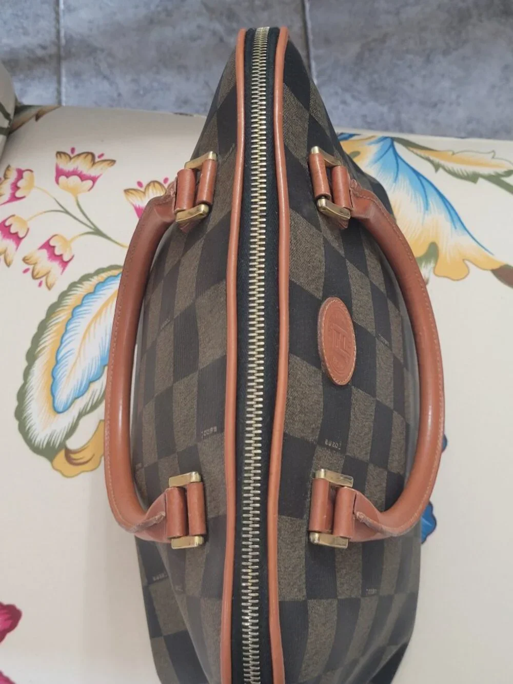 Georgeous!! Very Rare~Fendi Bag~In Excellent Vintage Condition!!